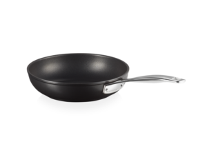 Le Creuset - Anti-aanbak sauteerpan in Zwart 24cm 2,31l Le Creuset - Anti-aanbak sauteerpan in Zwart 24cm 2,31l