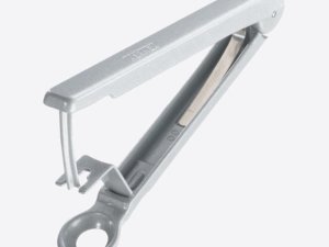 Westmark Kernex kersenontpitter uit aluminium 14x4x2.5cm Westmark Kernex kersenontpitter uit aluminium 14x4x2.5cm