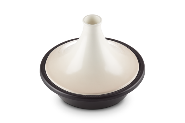 Le Creuset - Gietijzeren tajines in Meringue 31cm 3,7l Le Creuset - Gietijzeren tajines in Meringue 31cm 3,7l