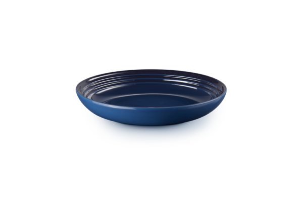 LE CREUSET - Diep Bord in Aardewerk 22 CM / 0.9L Ink LE CREUSET - Diep Bord in Aardewerk 22 CM / 0.9L Ink