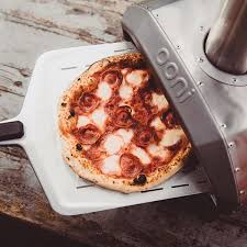 Ooni 392193 Pizzaoven Karu 12 hout of houtskool gestookt Multi-Fuel Ooni 392193 Pizzaoven Karu 12 hout of houtskool gestookt Multi-Fuel