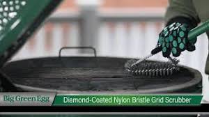 BIG GREEN EGG - Diamond coated nylon bristle scrubber BIG GREEN EGG - Diamond coated nylon bristle scrubber