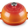 Le Creuset - SIGNATURE BRAAD STOOFPAN VOOR BROOD FLAME Le Creuset - SIGNATURE BRAAD STOOFPAN VOOR BROOD FLAME