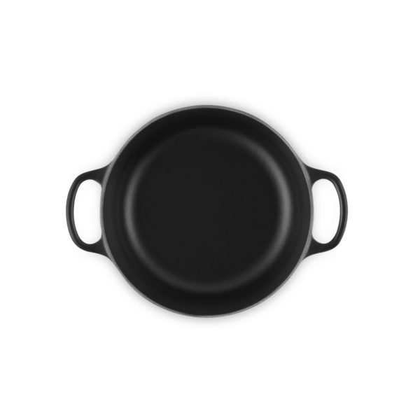 LE CREUSET * Gietijzeren ronde braadpan in Mat Zwart 20cm 2,4l LE CREUSET * Gietijzeren ronde braadpan in Mat Zwart 20cm 2,4l