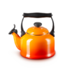LE CREUSET - FLUITKETEL TRADITION ORANJE